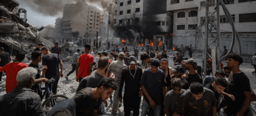 Applausi alla cenere: riconoscimento, patti, e l’arte di non fare nulla mentre Gaza brucia